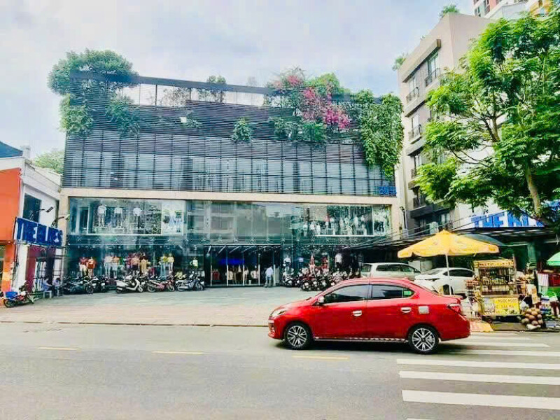 🌅 NHÀ MẶT TIỀN QUẬN 3 – VỊ TRÍ VÀNG TRÊN LÊ VĂN SỸ 🔥 CTXD 2 HẦM 14 TẦNG - 30 x 40M - 480 TỶ